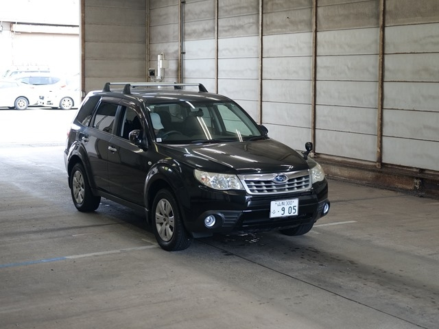 SUBARU FORESTER 2011