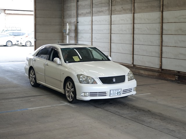 TOYOTA CROWN 2005