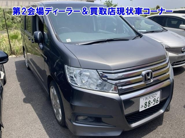 HONDA STEP WAGON 2011