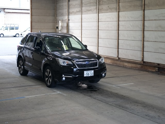 SUBARU FORESTER 2016