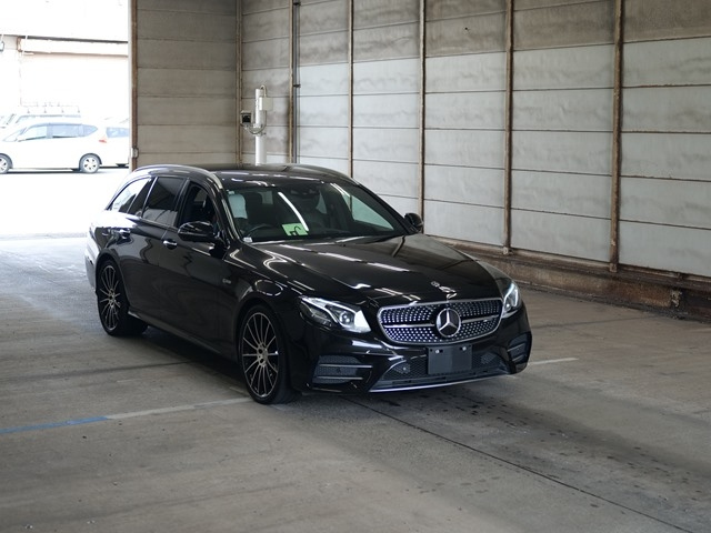 MERCEDES BENZ AMG