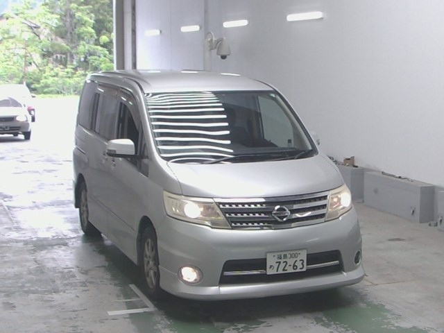 NISSAN SERENA 2009