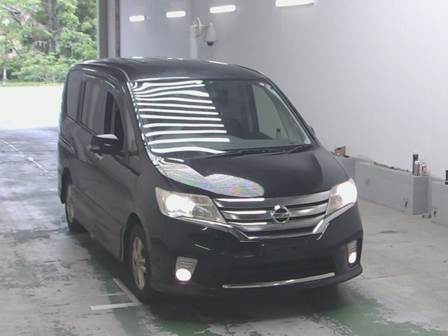 NISSAN SERENA 2012