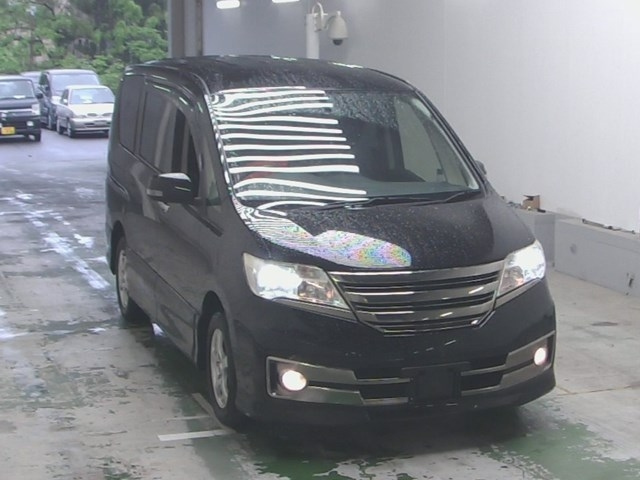 NISSAN SERENA 2012