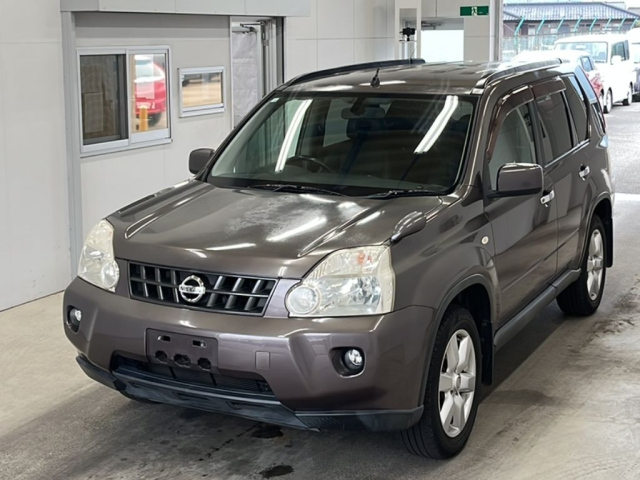NISSAN X-TRAIL 2010