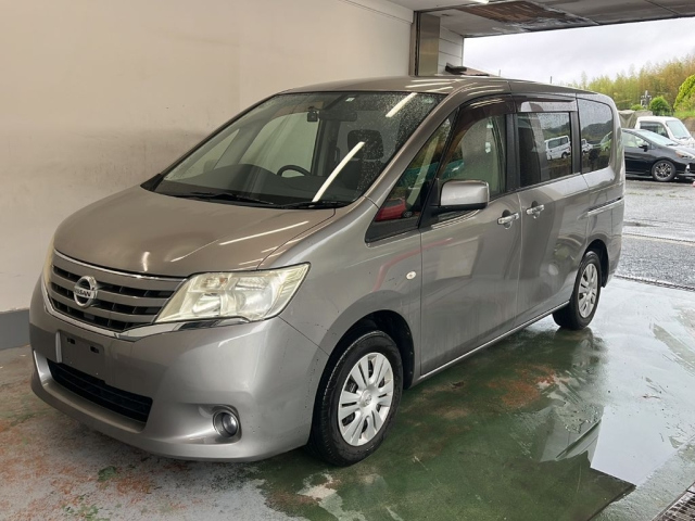 NISSAN SERENA 2012