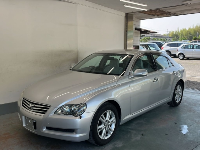 TOYOTA MARK X 2008