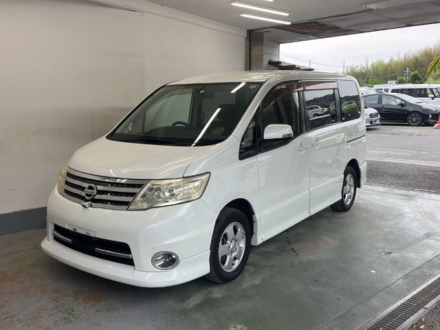 NISSAN SERENA 2008
