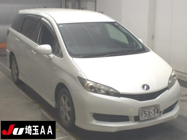 TOYOTA WISH 2010