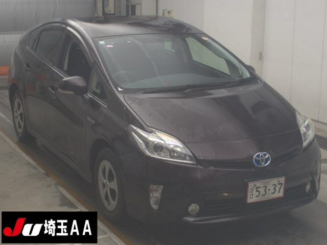 TOYOTA PRIUS 2015