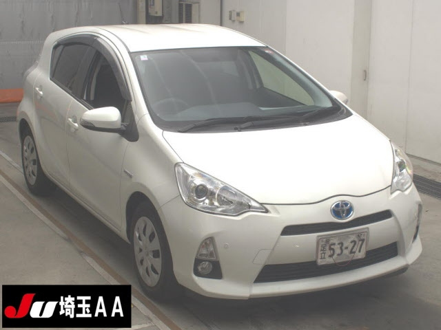 TOYOTA AQUA 2014