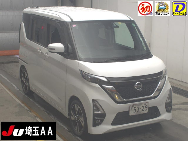 NISSAN ROOX