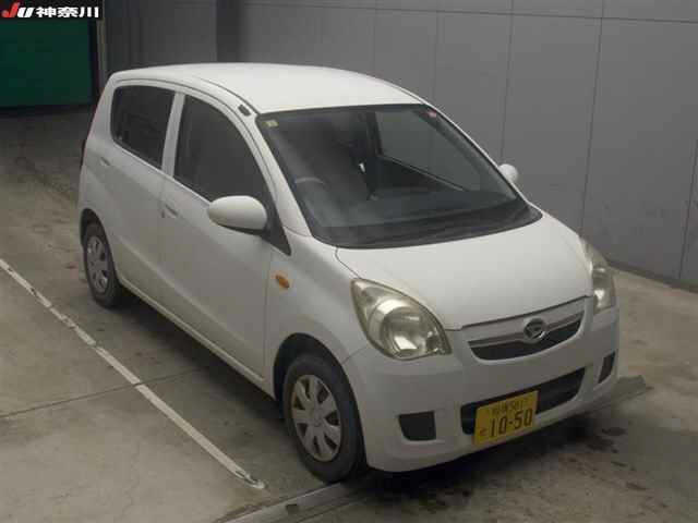 DAIHATSU MIRA 2010