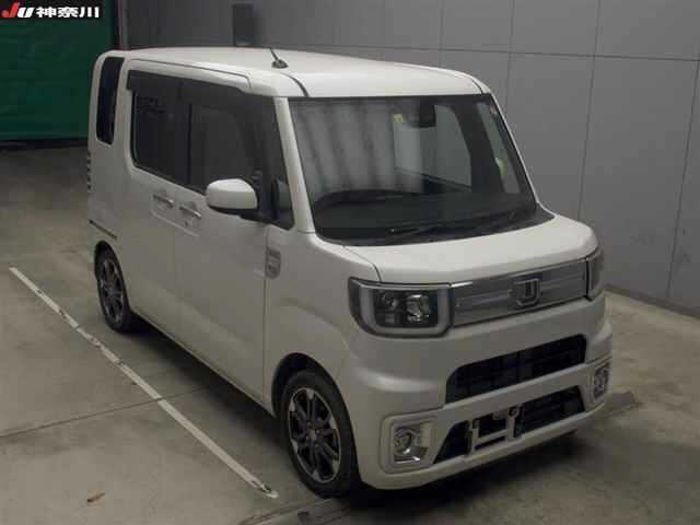 DAIHATSU WAKE 2018