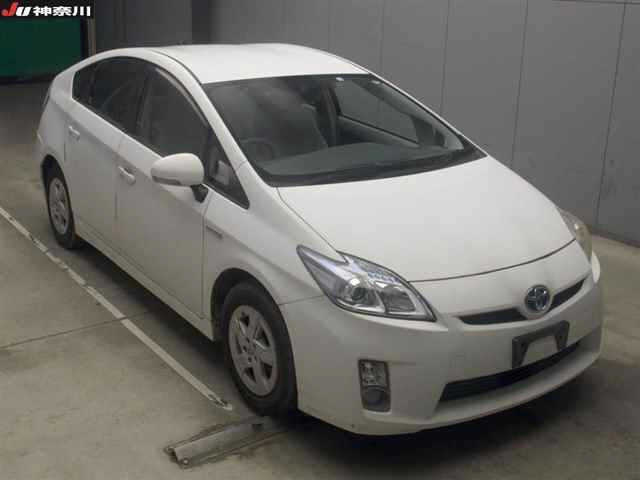 TOYOTA PRIUS 2010