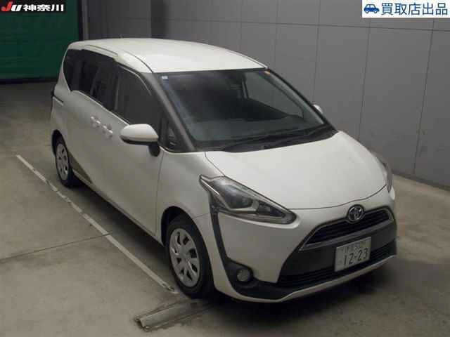 TOYOTA SIENTA 2018