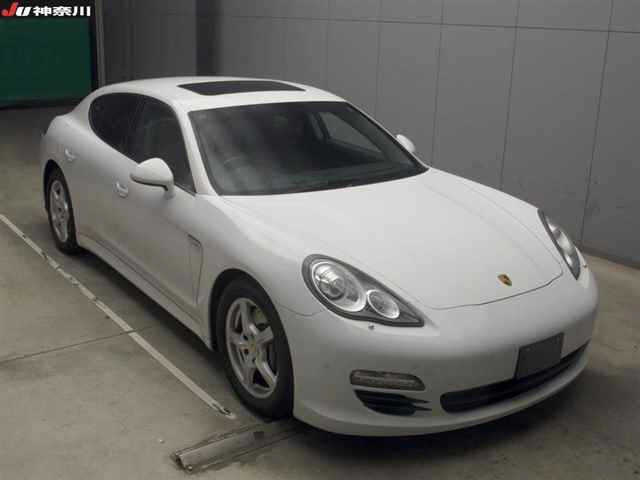 PORSCHE PANAMERA 2013