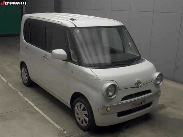 DAIHATSU TANTO 2012