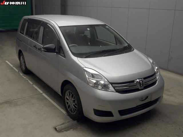 TOYOTA ISIS 2014