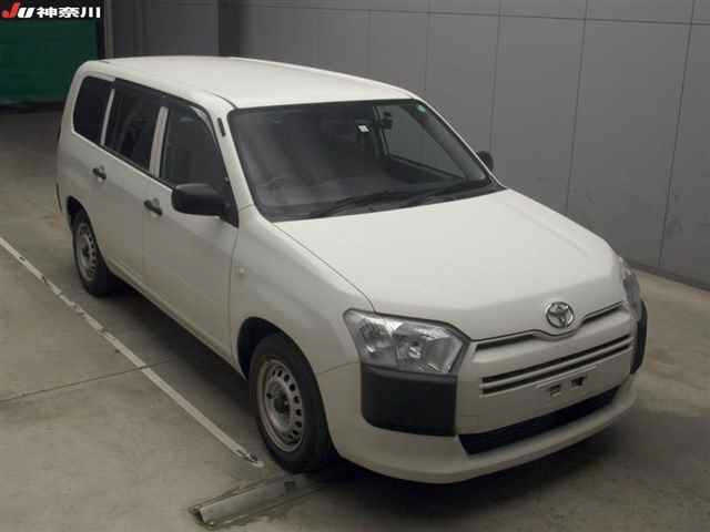 TOYOTA SUCCEED 2019