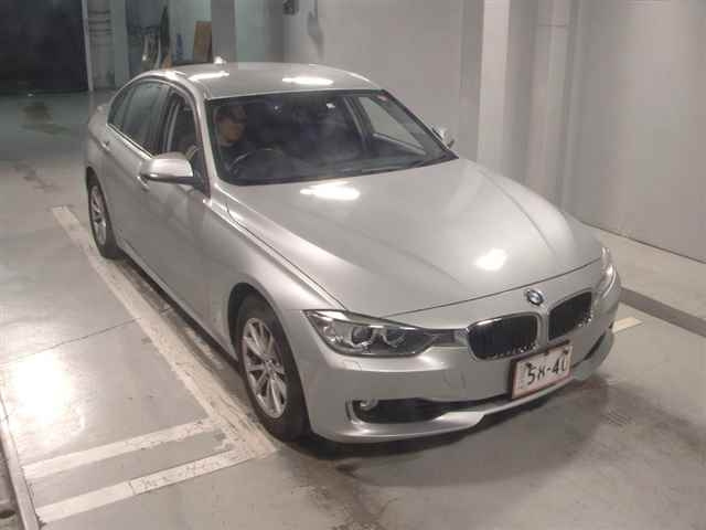 BMW 3 SERIES 2012