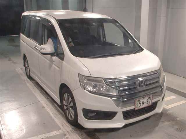 HONDA STEP WAGON 2013