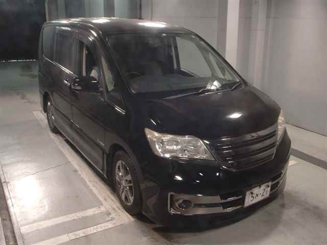 NISSAN SERENA 2012