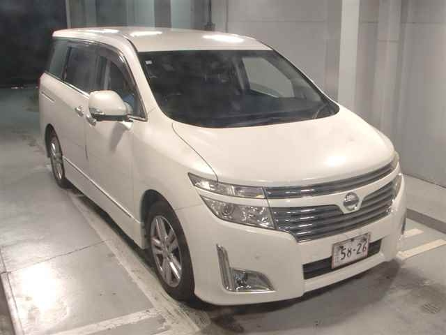 NISSAN ELGRAND 2011