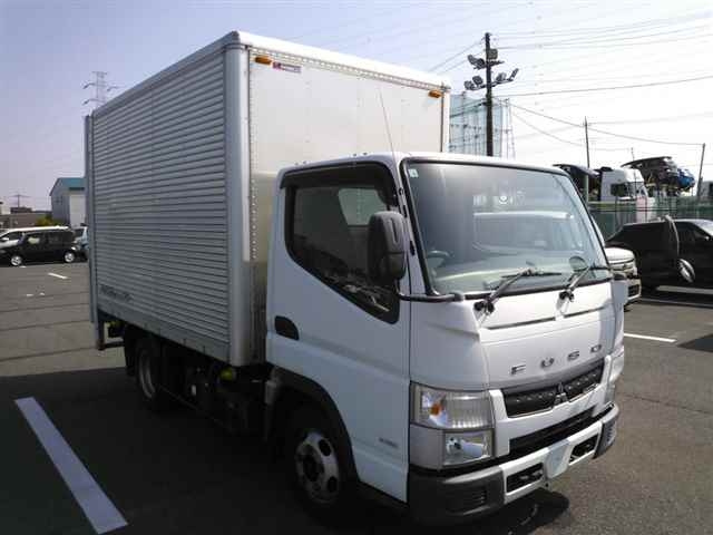 MITSUBISHI CANTER