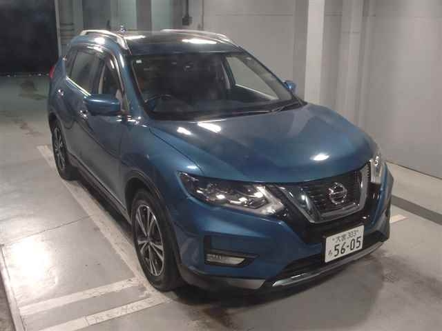 NISSAN X-TRAIL