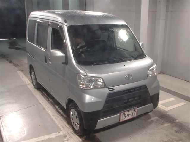 TOYOTA PIXIS VAN 2019
