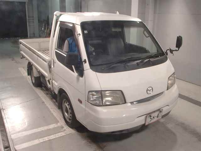 MAZDA BONGO 2011