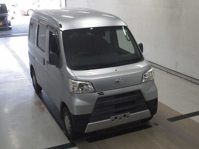 DAIHATSU HIJET VAN 2019