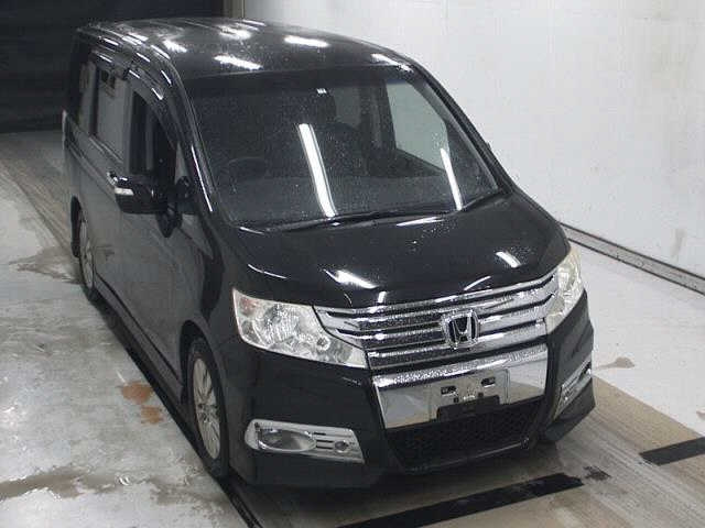 HONDA STEP WAGON 2012