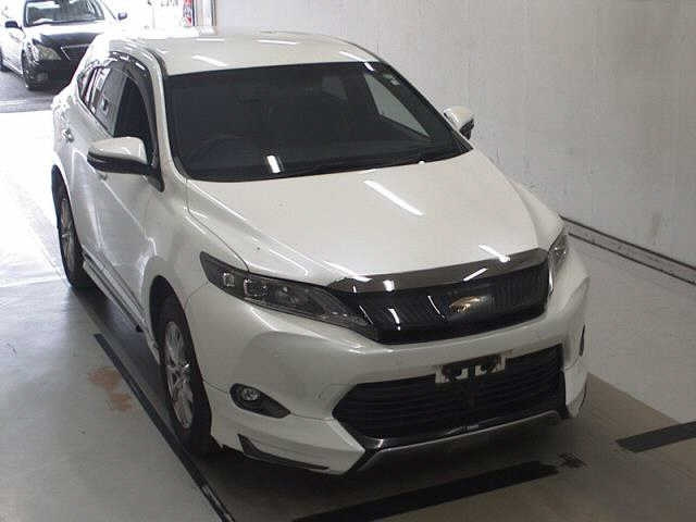 TOYOTA HARRIER 2014