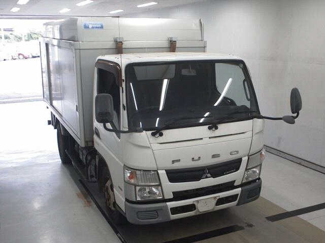 MITSUBISHI CANTER 2012