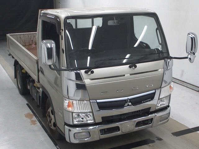 MITSUBISHI CANTER 2016