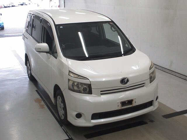 TOYOTA VOXY 2008