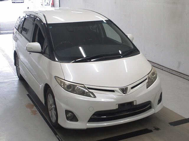 TOYOTA ESTIMA 2012