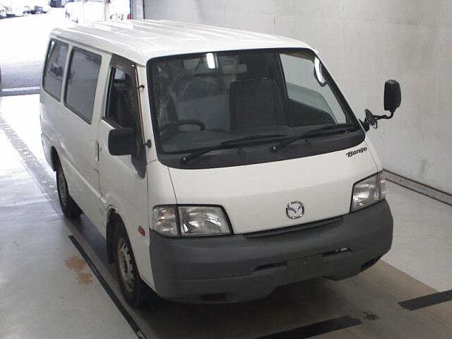 MAZDA BONGO VAN 2013