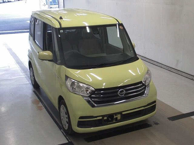 NISSAN DAYZ ROOX