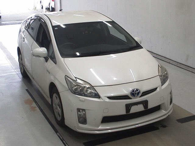 TOYOTA PRIUS 2010