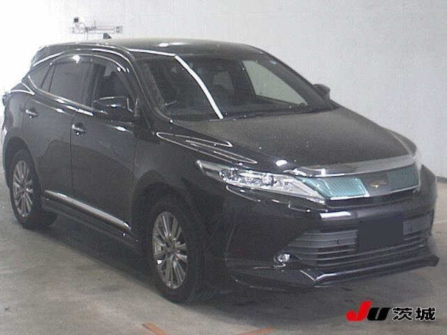 TOYOTA HARRIER 2017