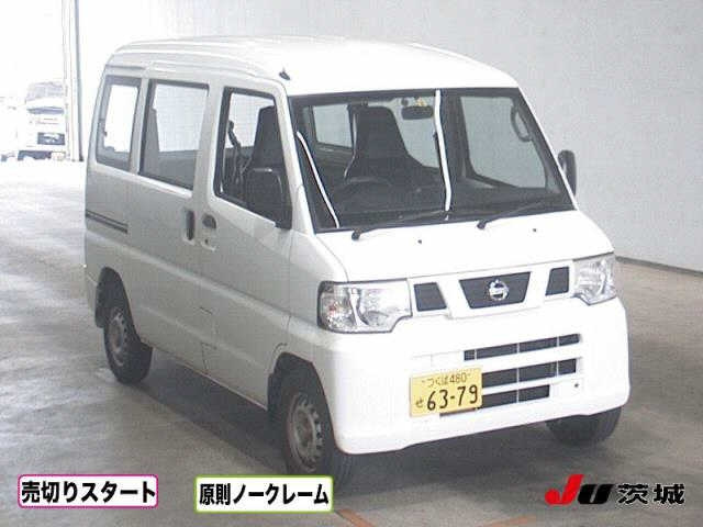NISSAN CLIPPER VAN 2013