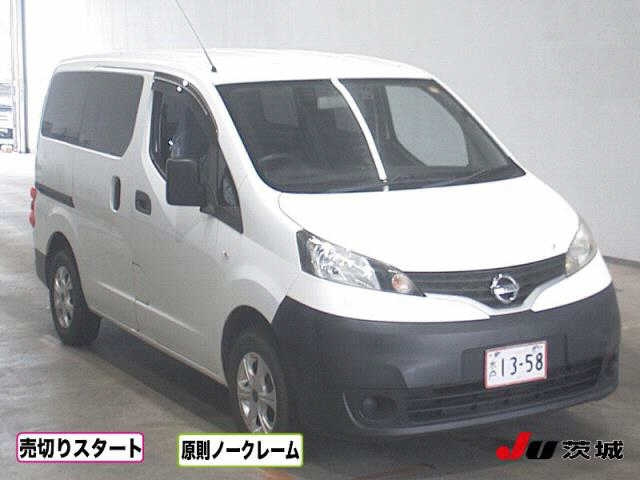 NISSAN NV200 2014