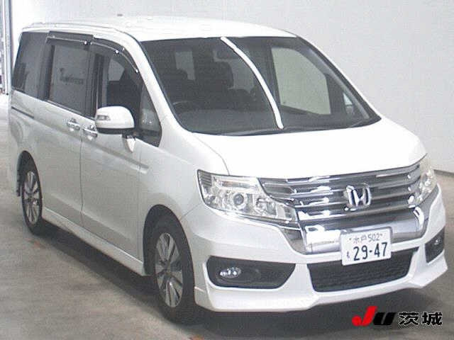 HONDA STEP WAGON 2012