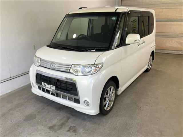 DAIHATSU TANTO 2013