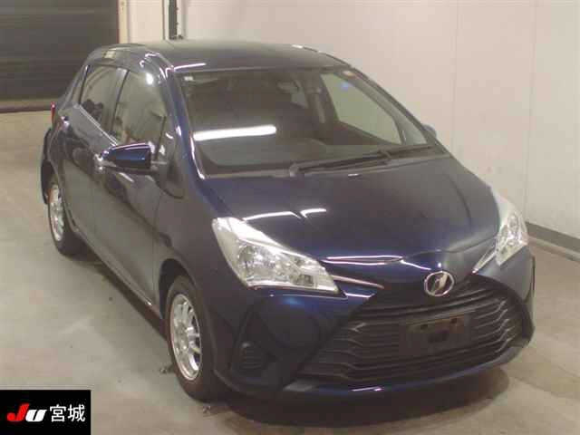 TOYOTA VITZ 2018