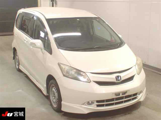 HONDA FREED 2008