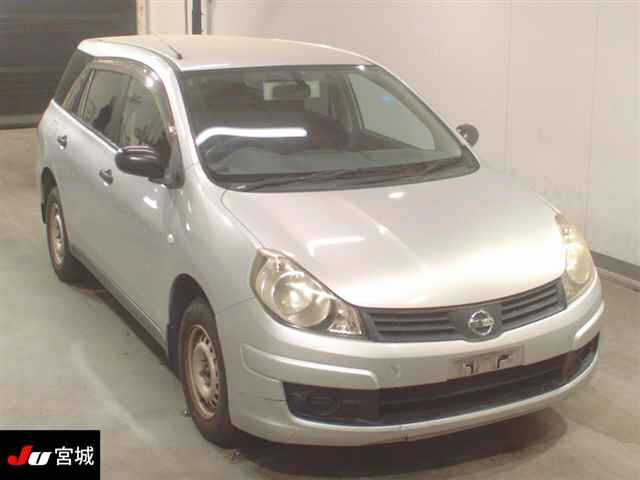 NISSAN AD 2009